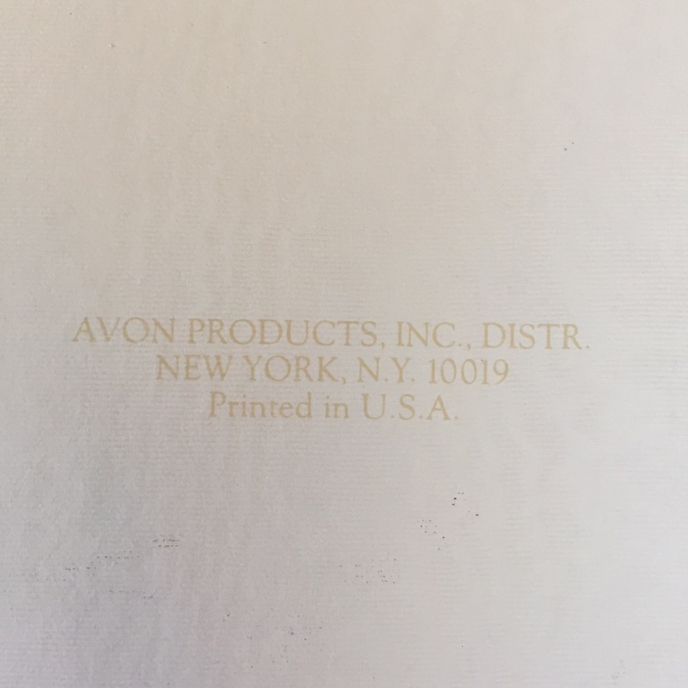 Avon Gold Clutch - Picture 8 of 8
